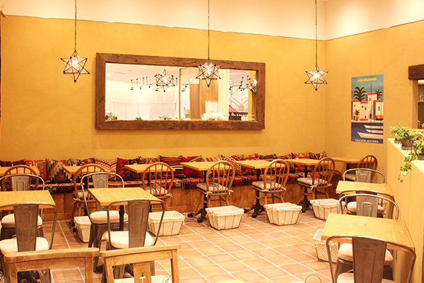 グランデュオ立川店