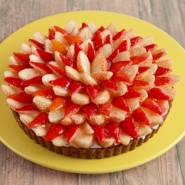 淡雪と真っ赤なイチゴのタルト(エリソン)